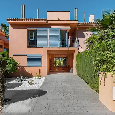 Casa de Férias Splendid And Harmonious 3br House W/pool