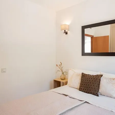 Splendid And Harmonious 3br House W/pool Casa de Férias